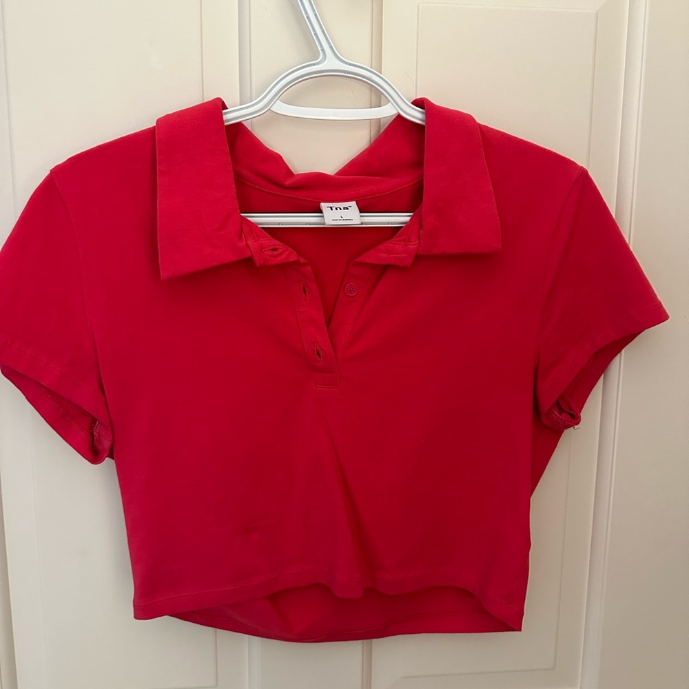 Aritzia crop top